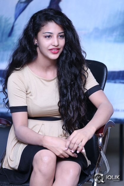 Daksha-Nagarkar-Interview-About-Hora-Hori